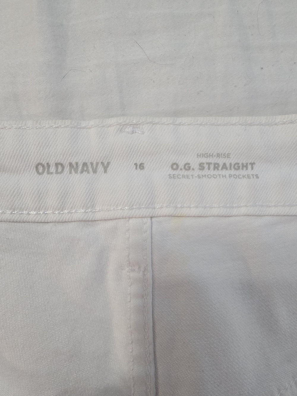 Old Navy O.G. Straight High-Rise Shorts - White